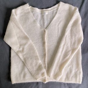 Aritzia - White Front-to-Back Cardigan